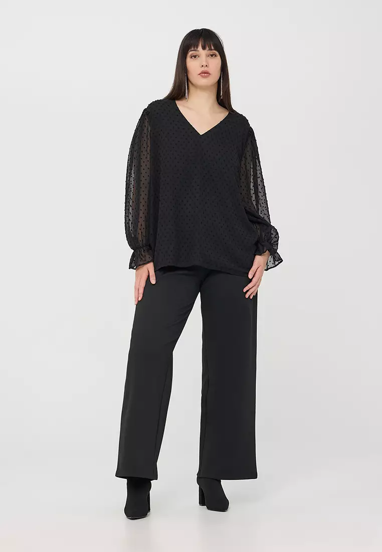 Woman Long-Sleeved Top