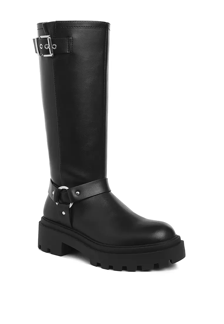 Sepatu Bot Panjang Detail Harness Warna Hitam