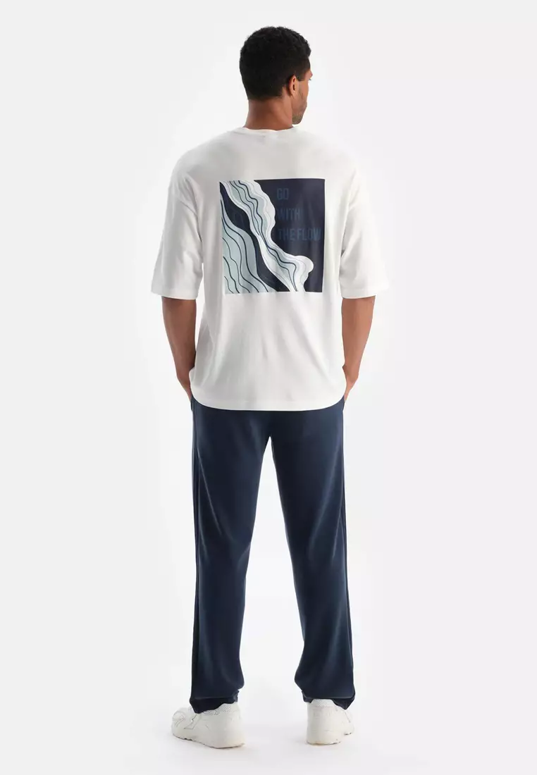 Off White T-Shirt, Sea Print, Crew Neck, Oversize, Short Sleeve Activewear for Men