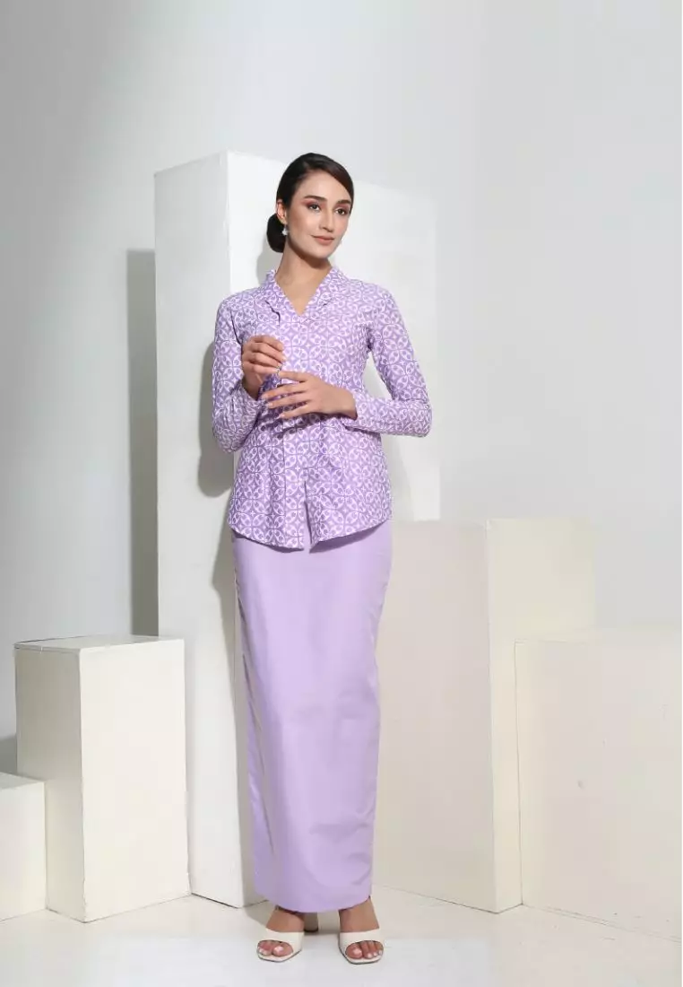 Kebaya Midi Batik Moden