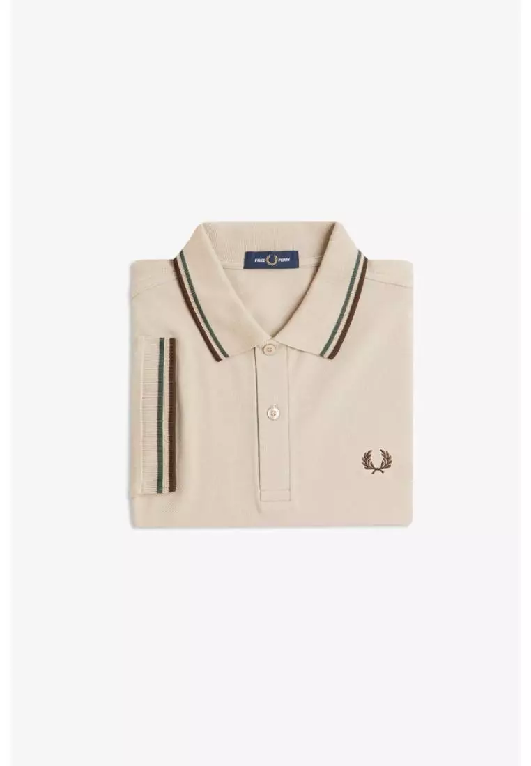Fred Perry M3600 Twin Tipped Fred Perry Shirt (Warm Oat / Court Green / Burnt Tobacco)