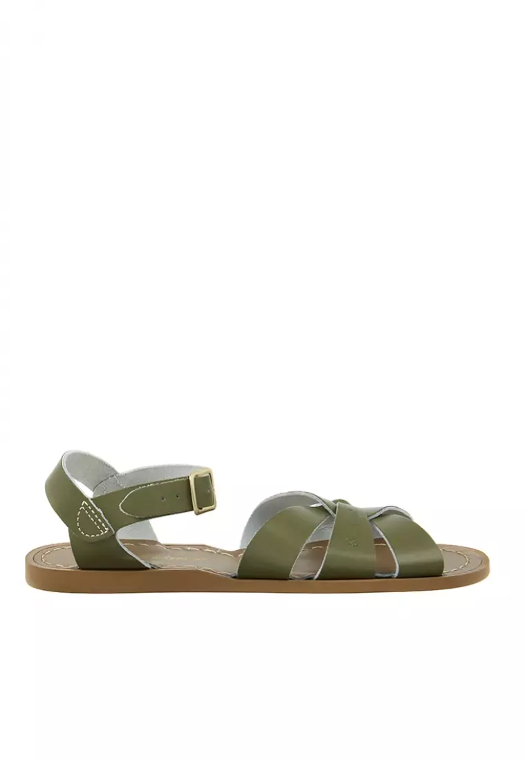 Saltwater sandals new york 2025