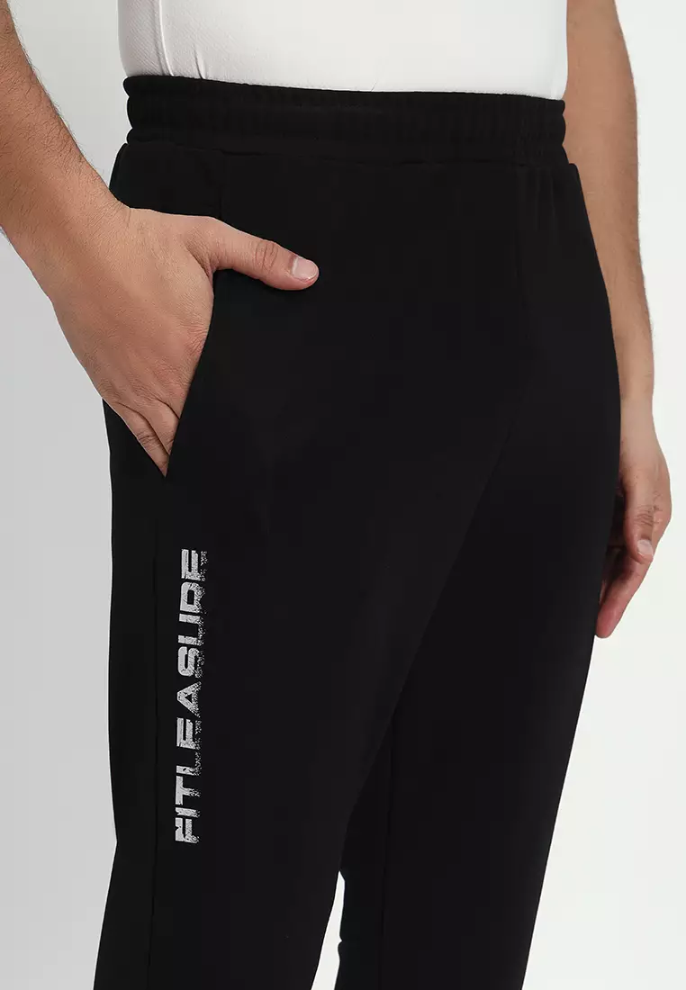 Men's Graphic Training/Gym Black Jogger Pants