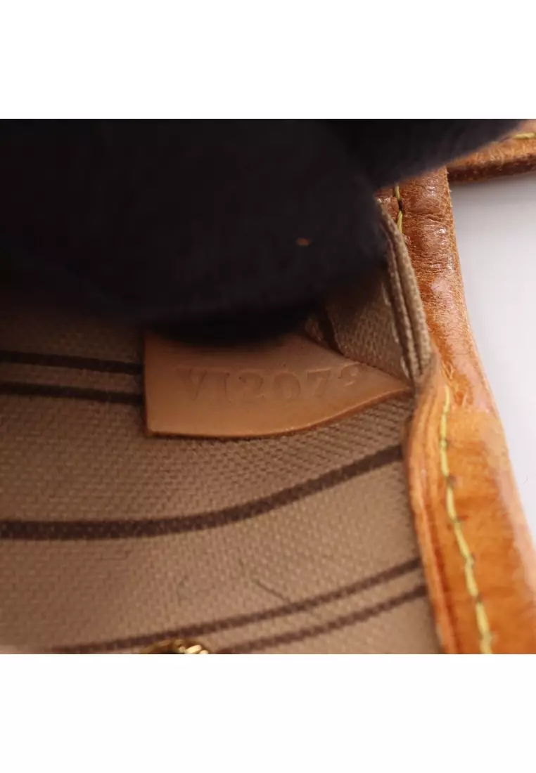 Pre-Loved Louis Vuitton Neverfull PM monogram Handbag tote bag PVC leather Brown