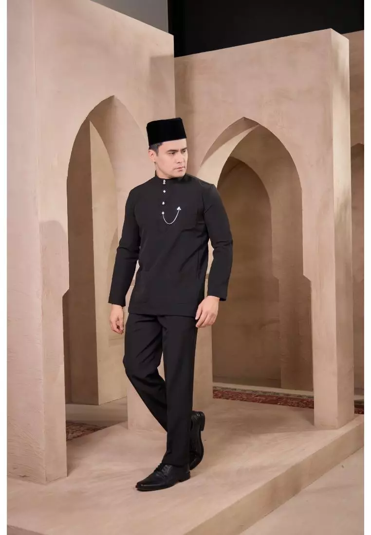 Baju Melayu Mahkota