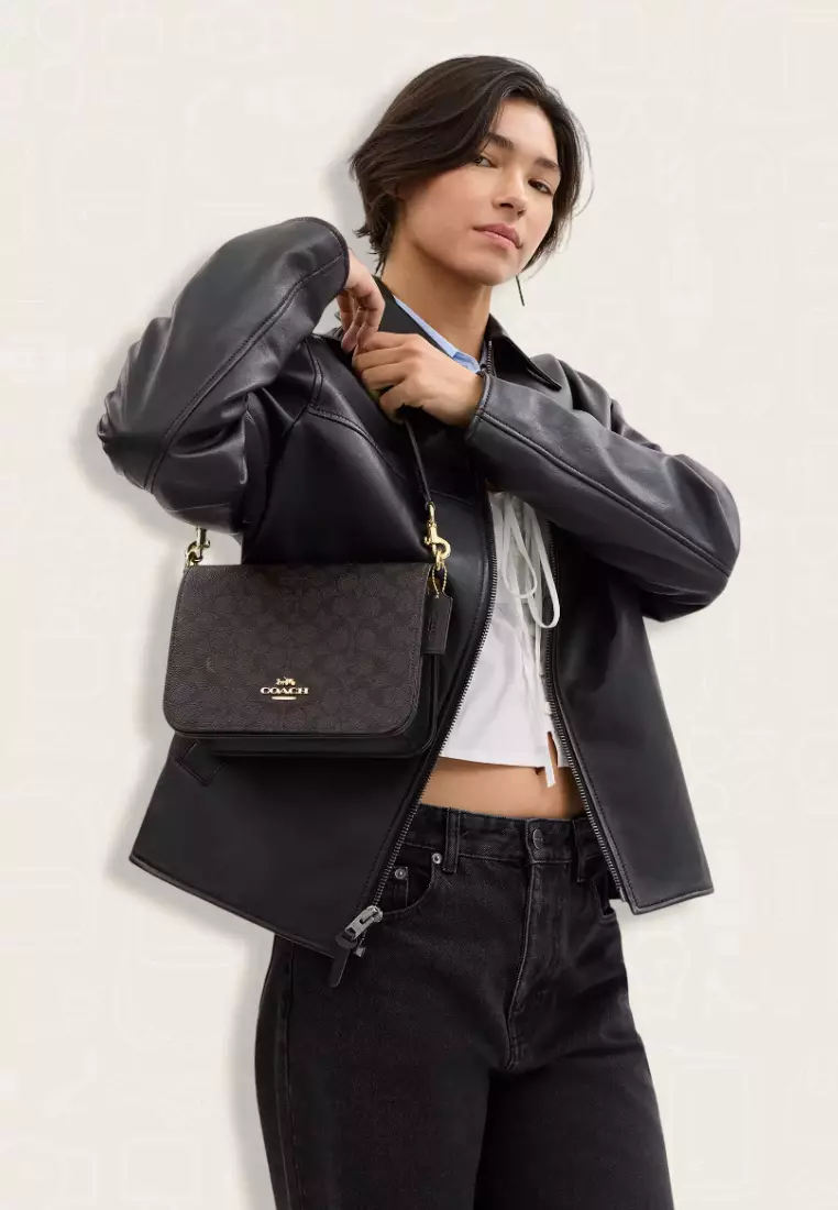 Coach Quinn Bag In Signature Canvas Walnut Black