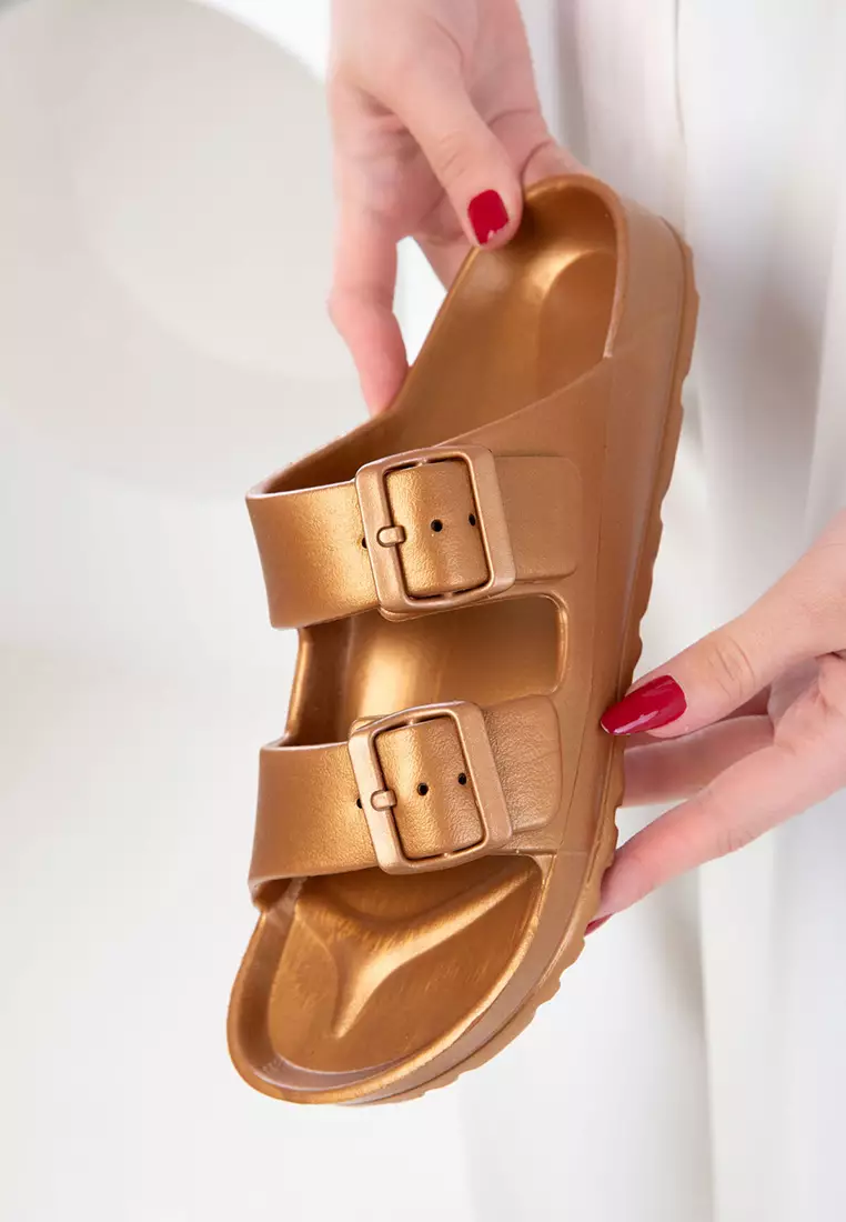 16179 Women's Gold Slippers