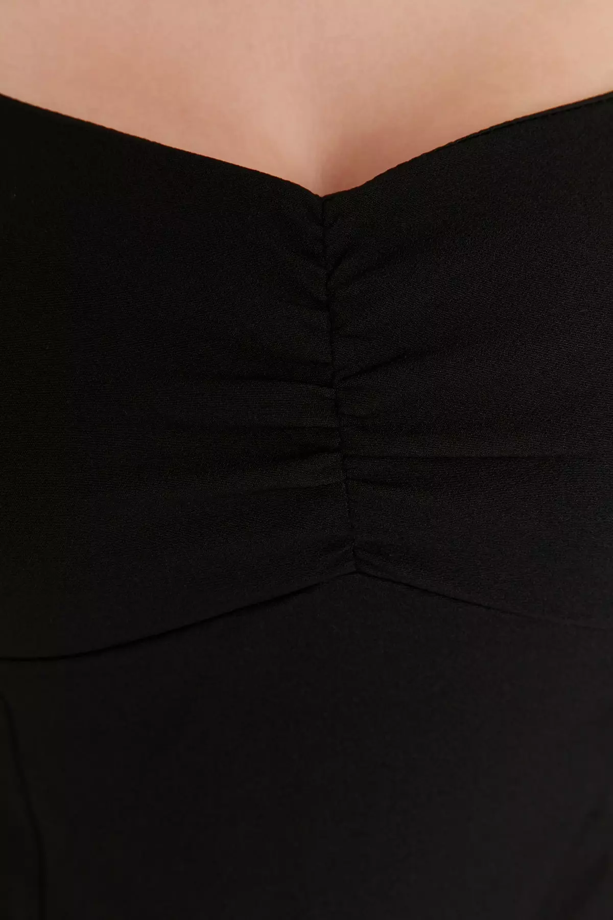 Sweetheart Neck Balloon Sleeve Blouse