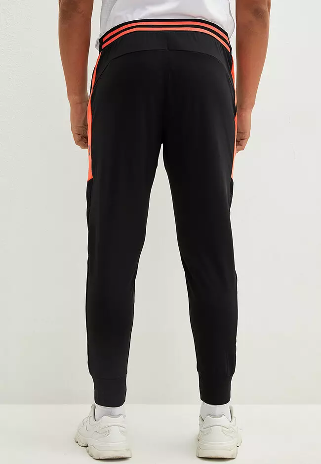 Buy LC Waikiki Solid Slim Fit Tights In Black