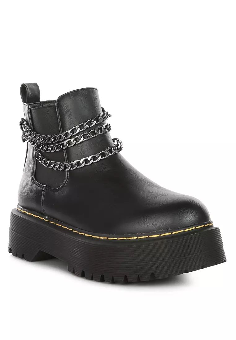 Chelsea boots hot sale with chain