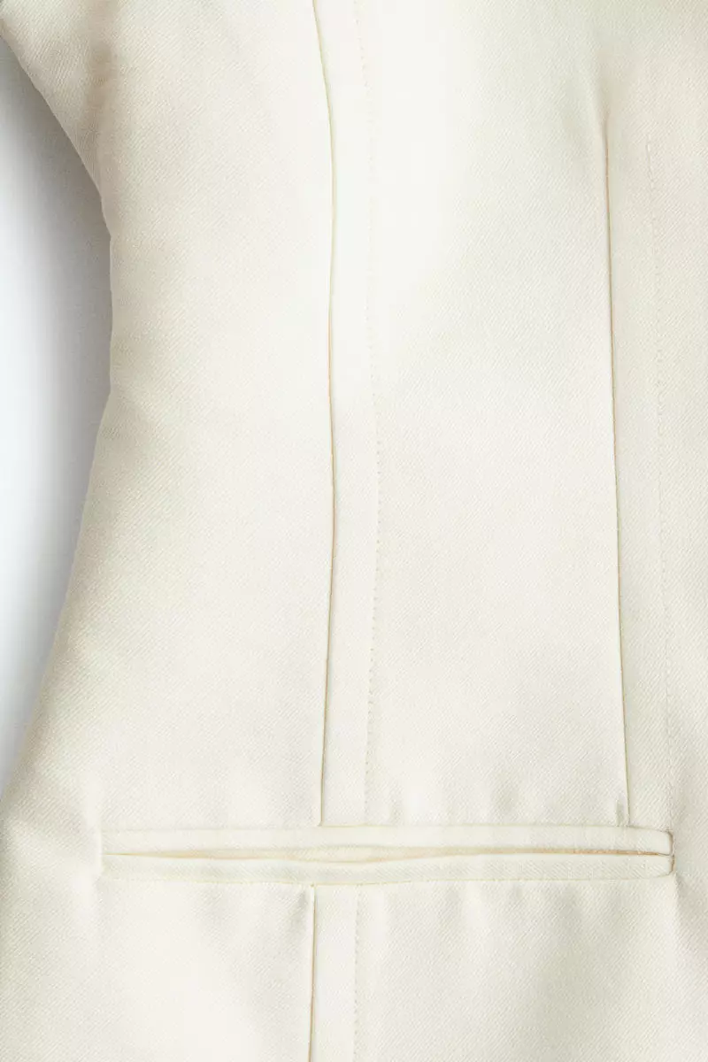 Collarless twill blazer