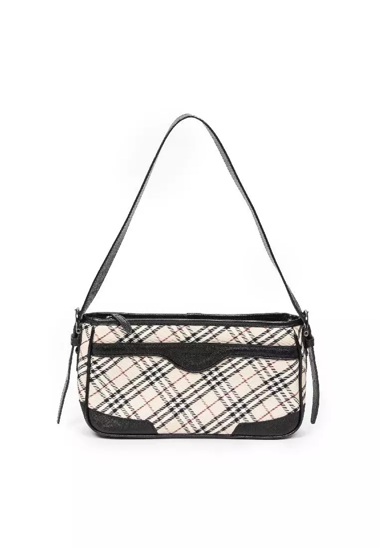 Buy Burberry Pre loved Rectangular Zip Shoulder Bag 2024 Online