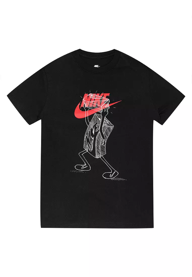 Nike Sportswear Older Kids' Cotton T-Shirt. Nike ID