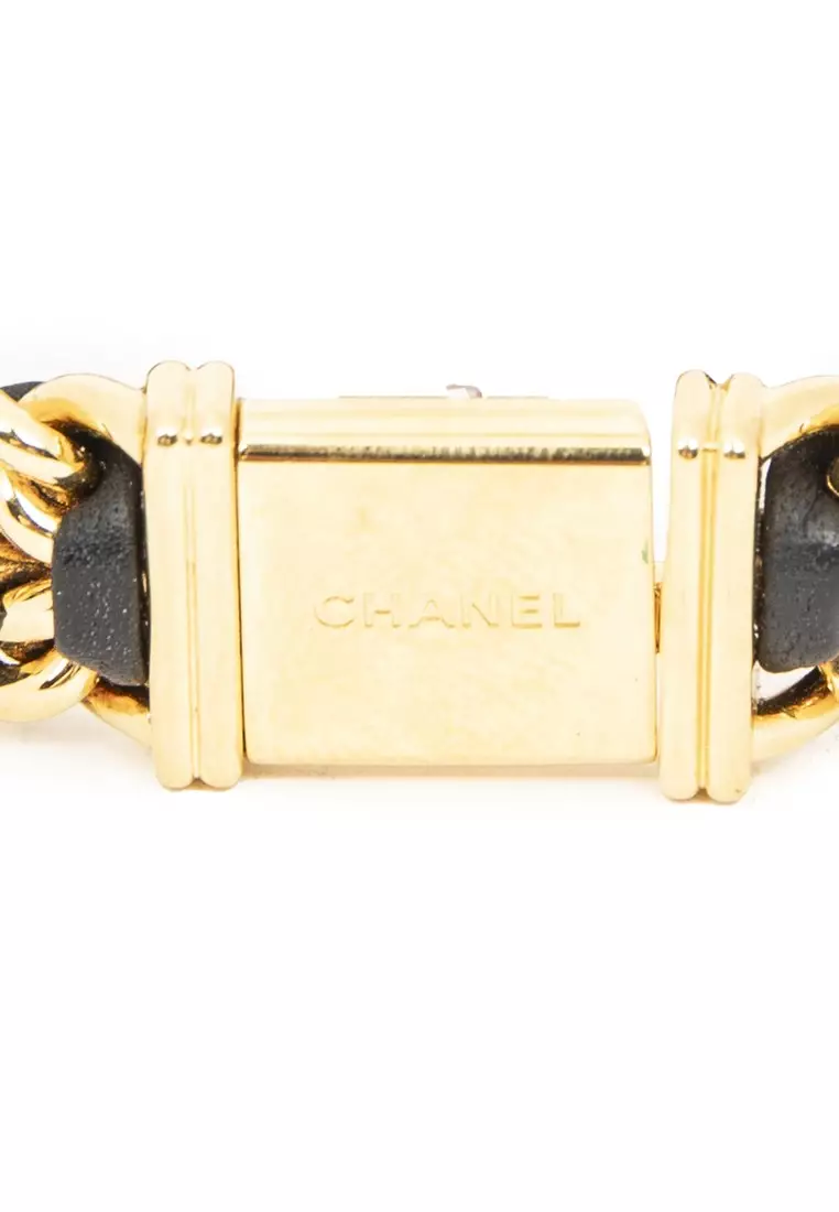 Pre-Loved Première