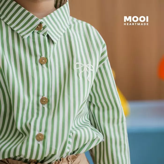 Mooi Kemeja Anak Perempuan Wilona Striped Shirt - Magenta