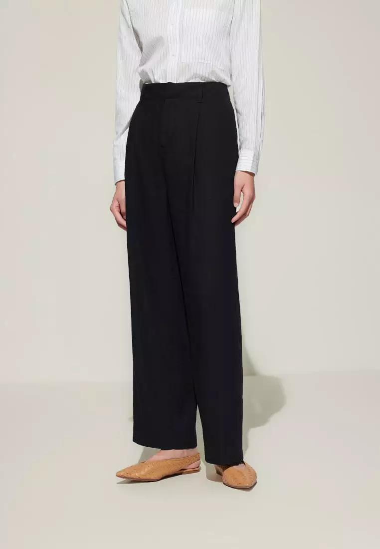 G2000 Lined Blend Relaxed Straight Leg Casual Pants