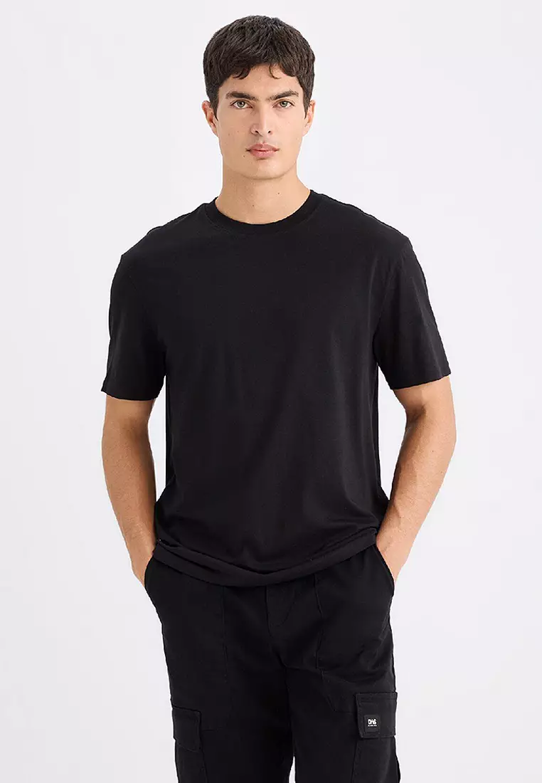New Regular Fit Crew Neck Basic Plain Short Sleeve T-Shirt