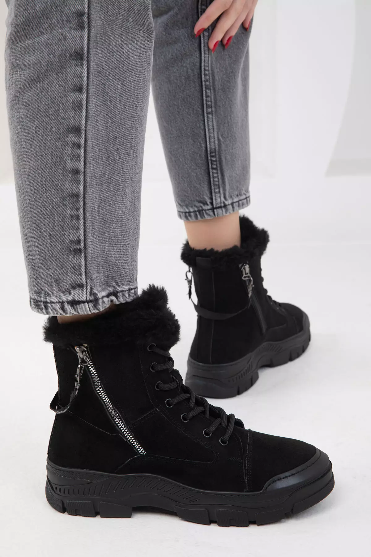Women's Black Suede Boots - 20007 Model Bootie