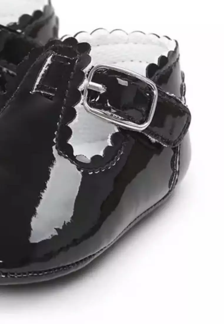 Colored Patent Tbars Shoes - Black