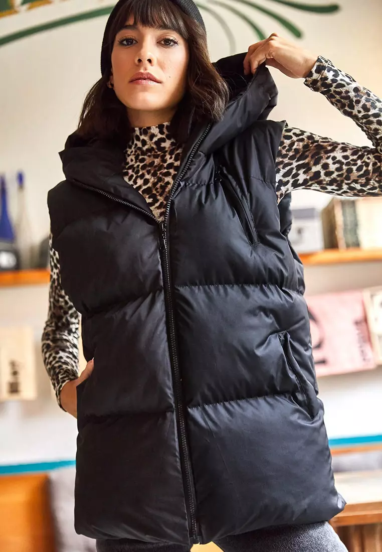 Buy Olalook Hooded Filled 3-Pocket Woven Puffer Vest 2025 Online