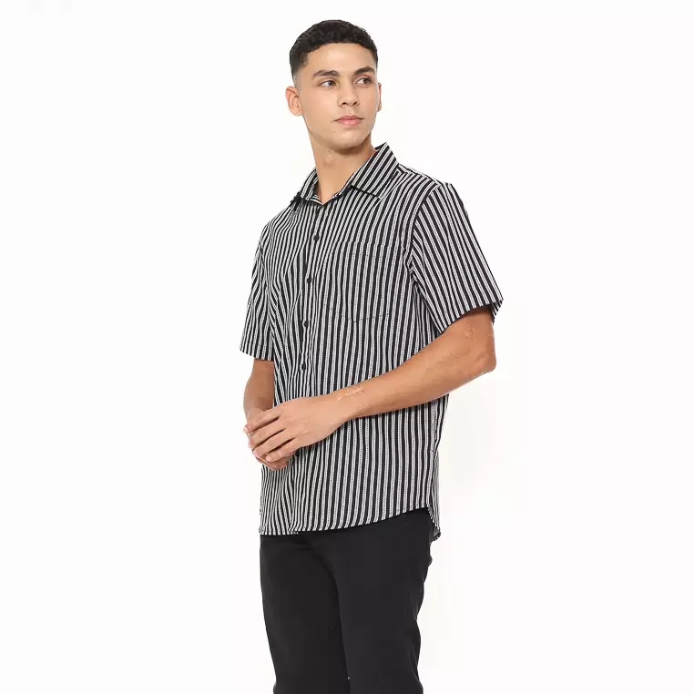 AMK Kemeja Pria Lengan Pendek SHP Junior Ss Black
