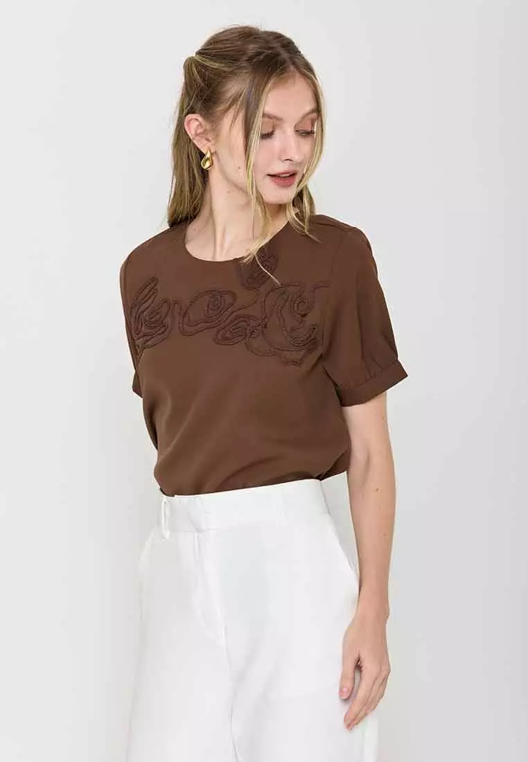 Amelie Round Neck Top with Flower Embroidery