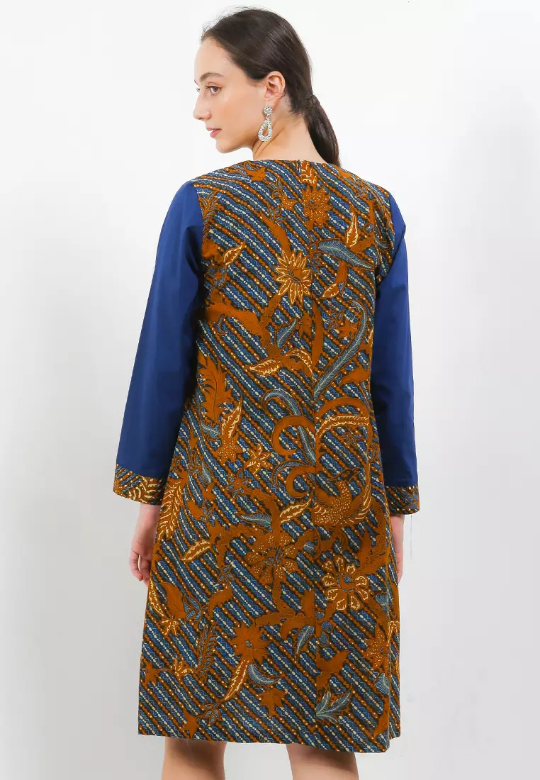 Adina Dress L. Panjang Batik Katun Genes Semi Tulis