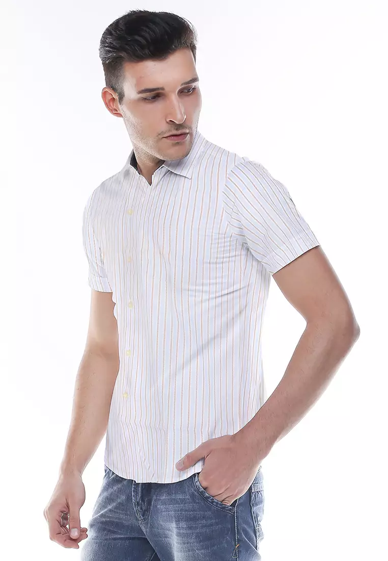 Johnwin - Kemeja Formal - Kemeja Pria - Lengan Pendek - Motif Salur Merah - Putih - JFSH.650.WD375.337.7C S/S