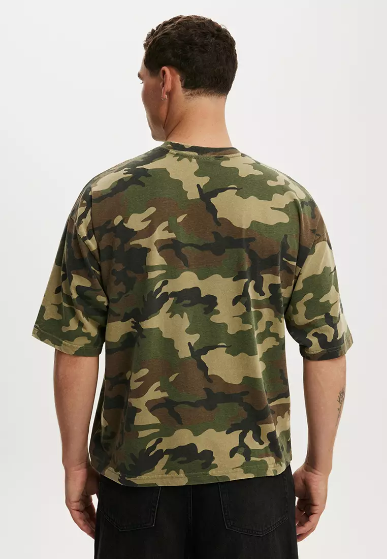 Cropped Fit T-Shirt