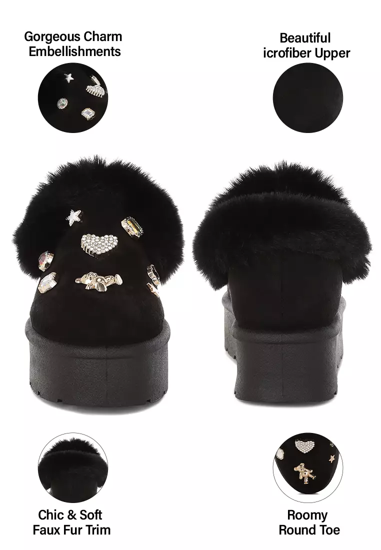 Charm Detail Slip On Snow Boots In Black