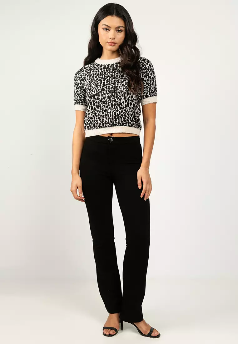 Half Sleeves Round Neck Sweater