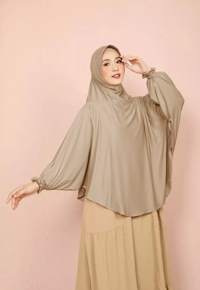 Cotton Bee - Halwa Bergo Lengan | Hijab Instan Syari - Milo Choco