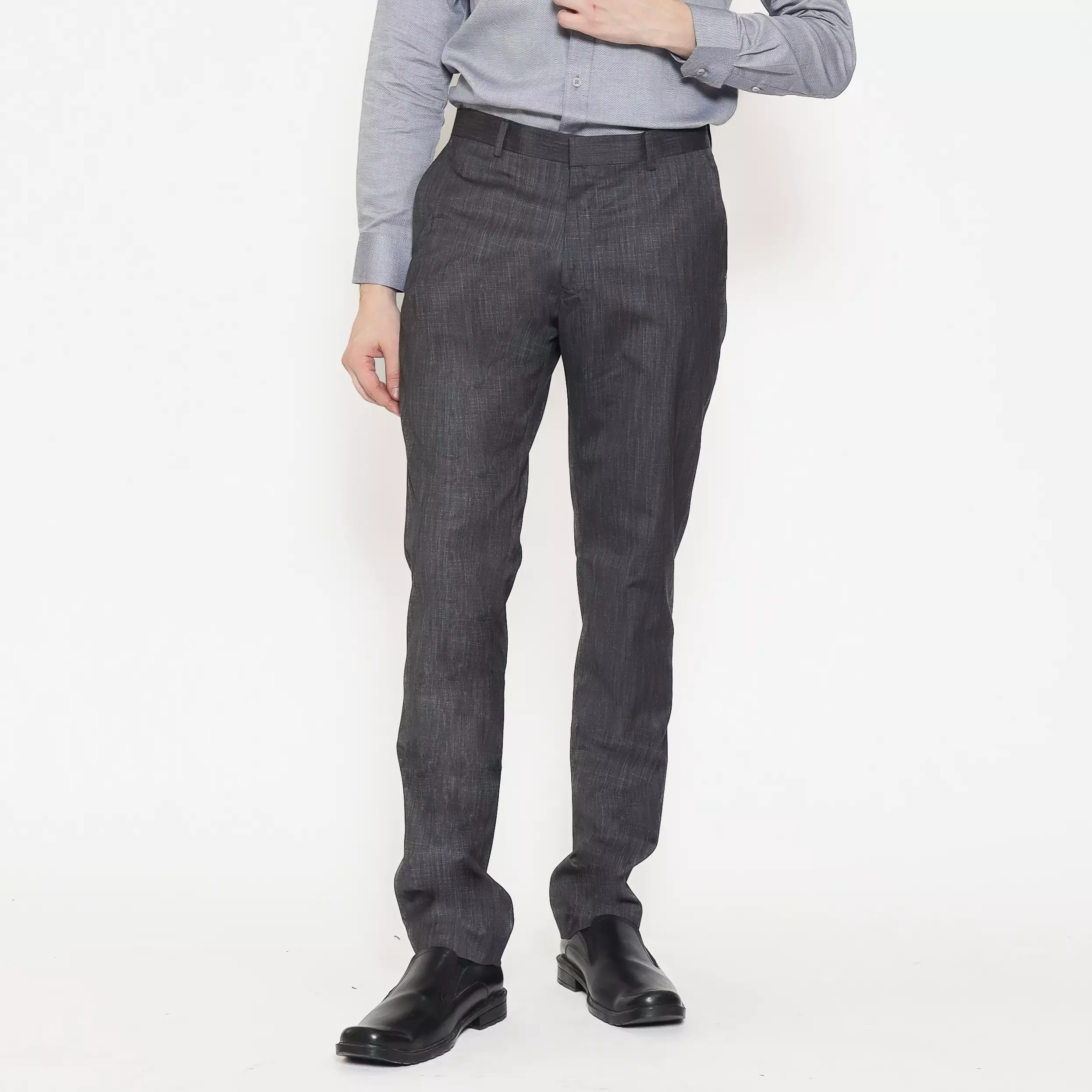 Schoeller Celana Pria Formal Slim Fit Bristol – Abu Hitam – Viscose Stretch – Motif Garis Halus