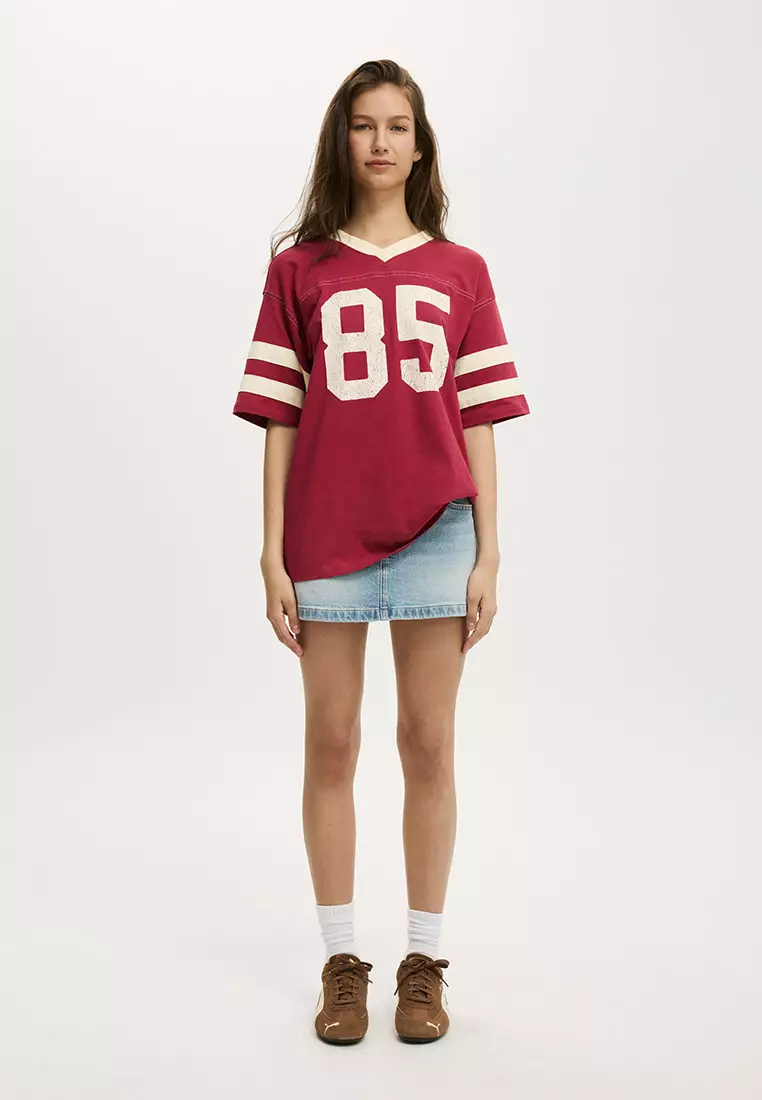 V Neck Oversized Graphic Tee