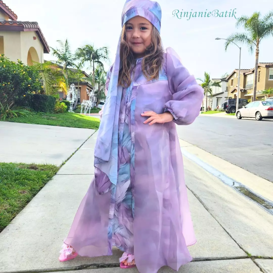 Rinjanie x Senorita - Kids Wear - Gamis anak kekinian - Gamis anak set hijab - Hari Raya 2025 - Creme Brulee