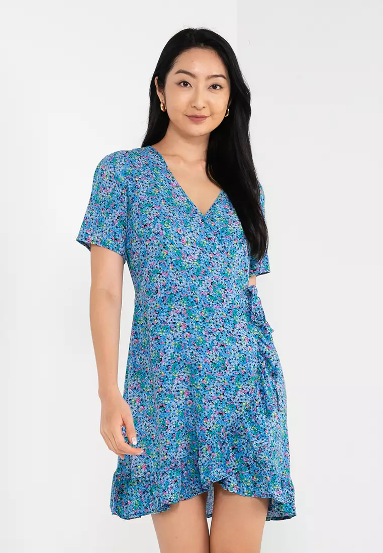 Buy ONLY Nova Marlie Wrap Dress Online | ZALORA Malaysia