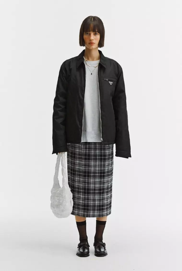 Carlin Soft Hologram M