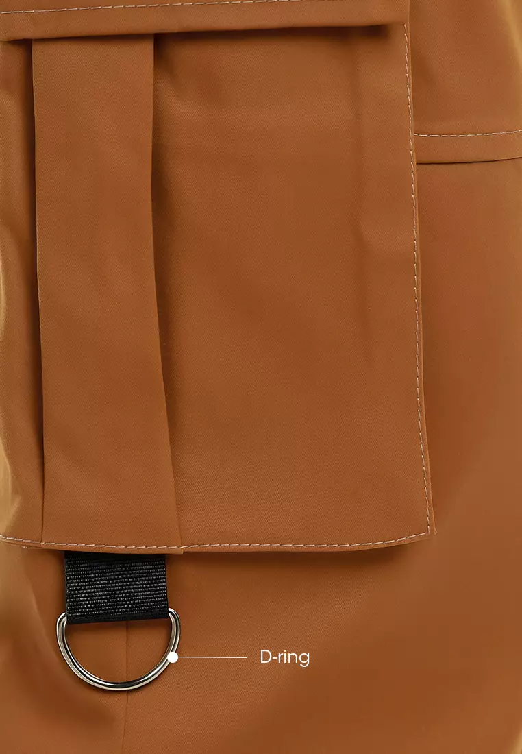 Celana Kargo Saku Utilitas Serut Warna Coklat