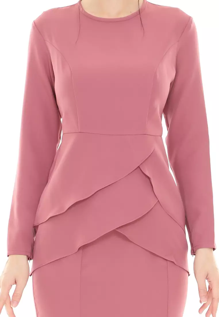 Piyona Kurung in Plum Pink