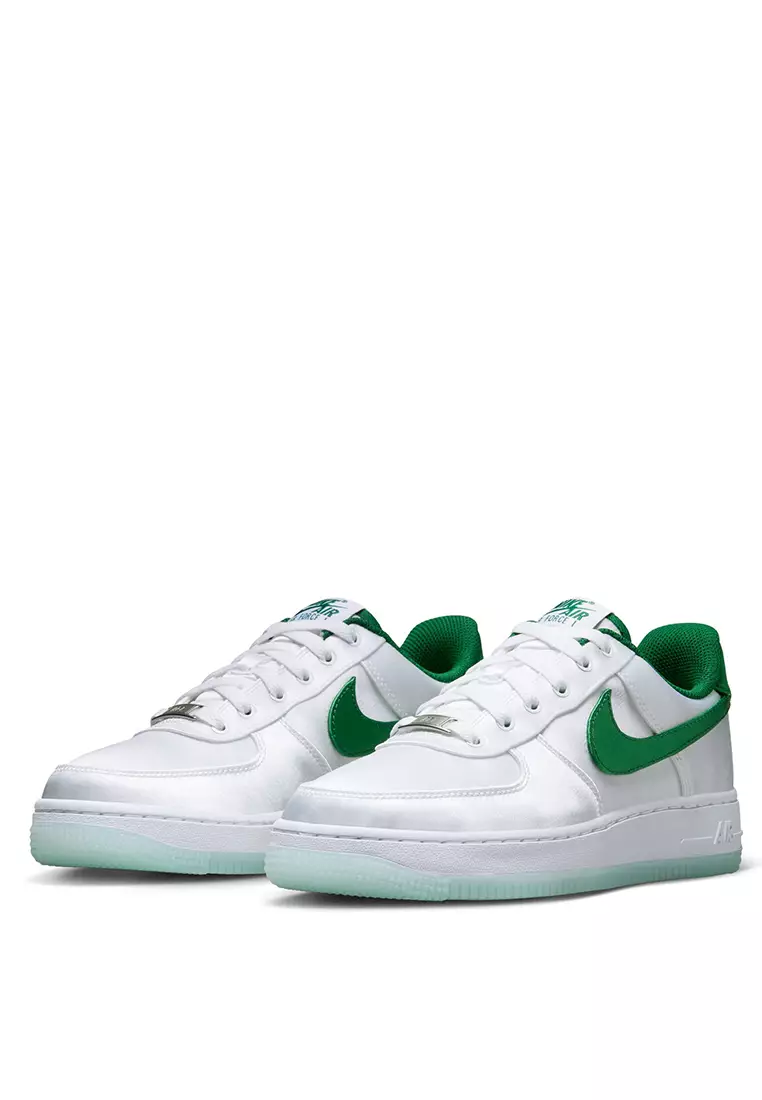 essential white black air forces
