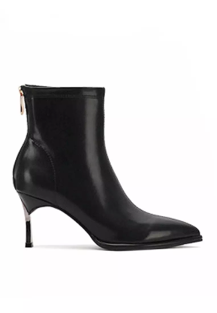 Discount on Twenty Eight Shoes  shoes - SKU: VANSA Comfortable Elastic Upper Ankle Boots VSW-B93320