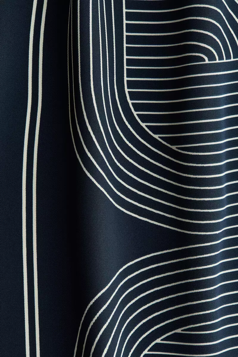 Pull-on trousers
