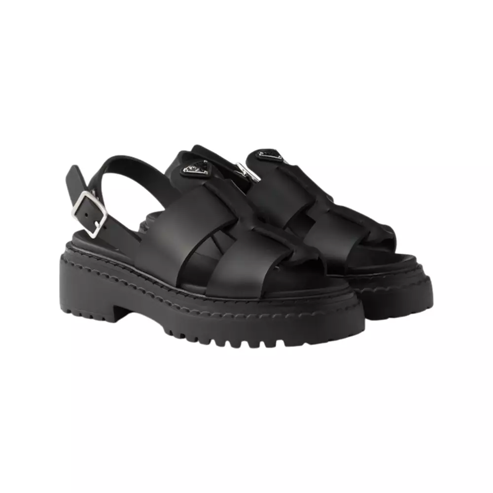 [4.4PRIL KEJUTAN HARGA] Rubber Sandals with Chunky Soles Black