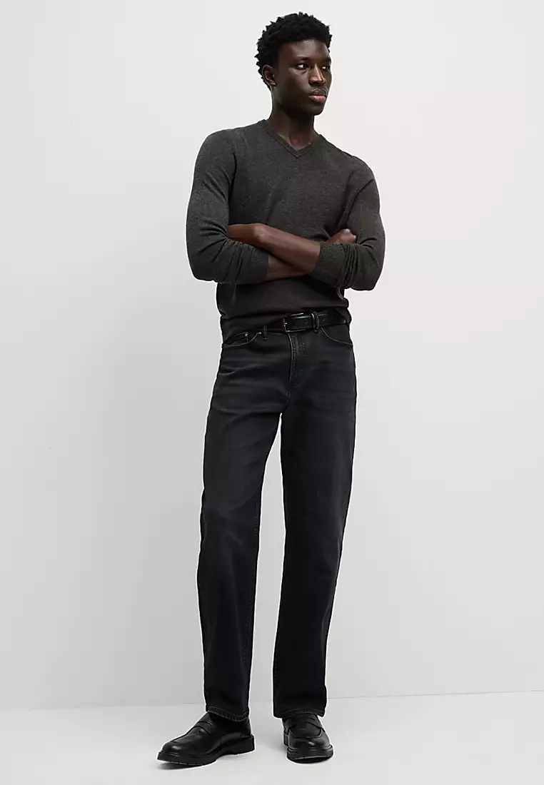 Cashmilon™ V-Neck Jumper