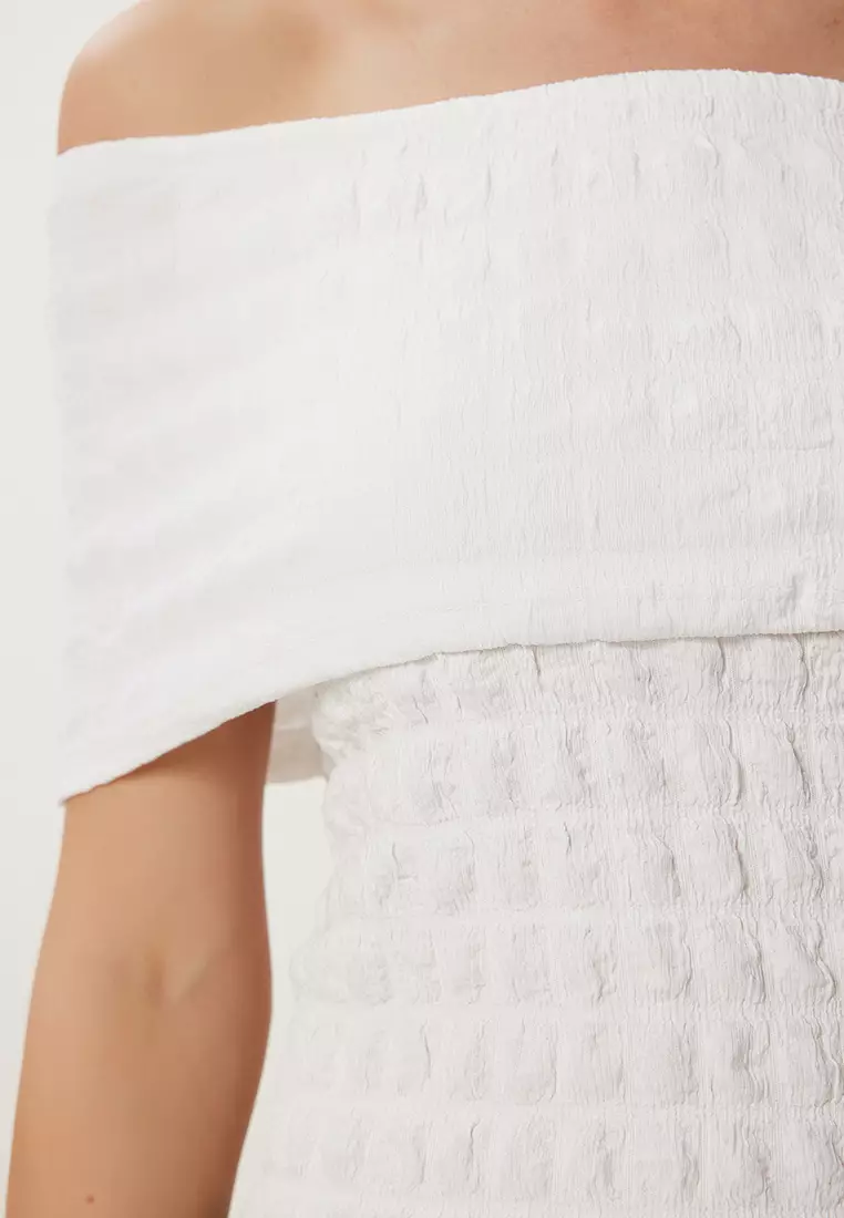 Textured Stretchy Top