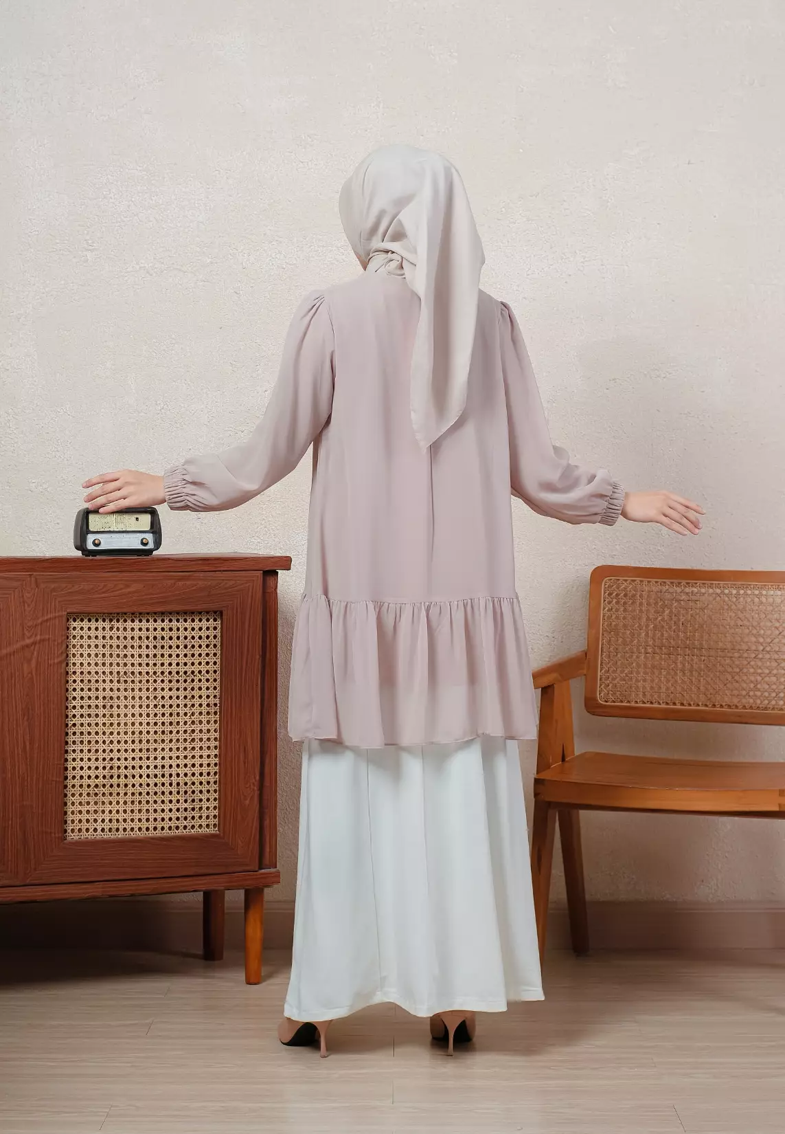 Nicole Blouse - Khaki