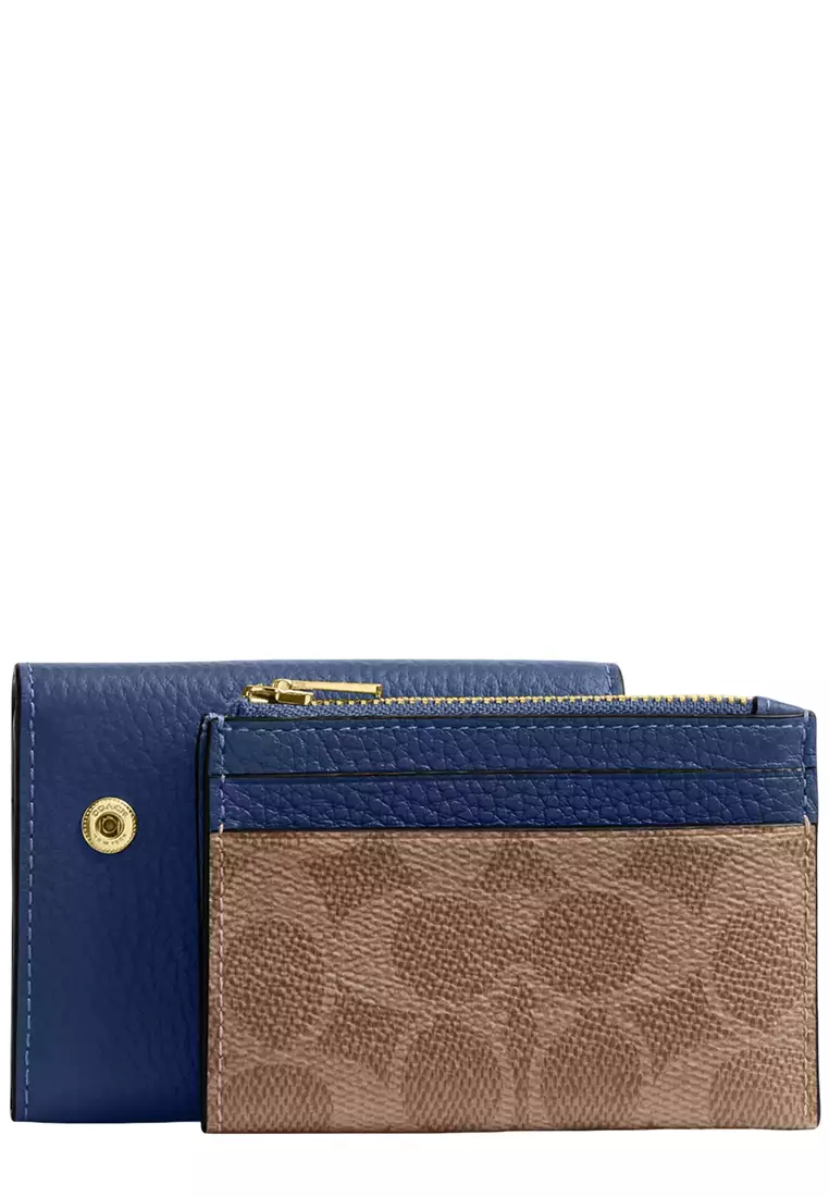 Buy Coach Card Holder Wallet In Signature Canvas in Tan/ Deep Blue
