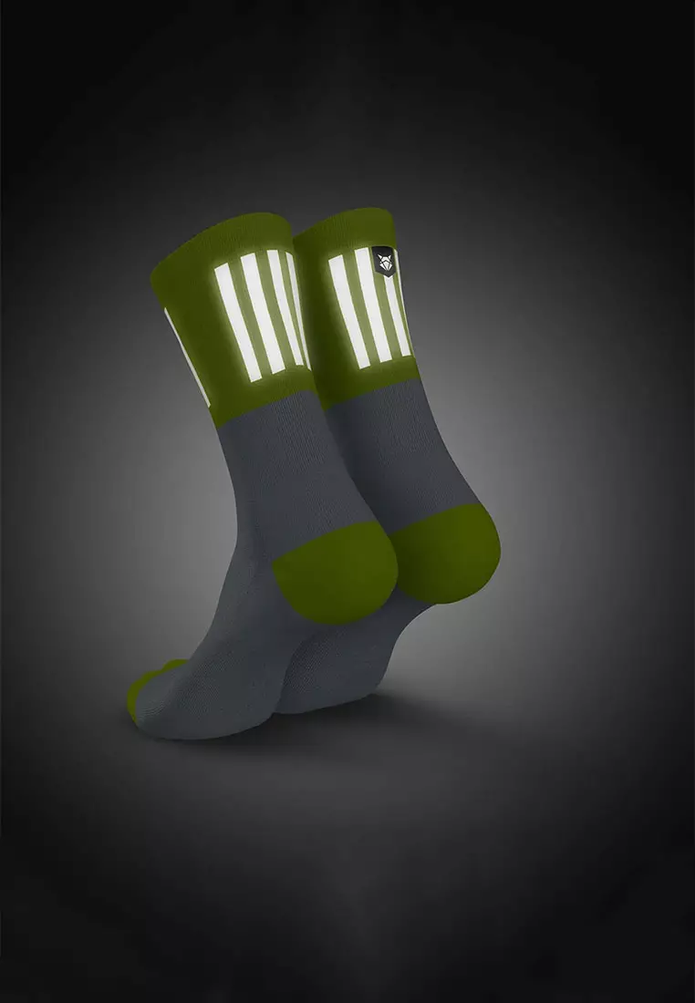 High-Cut High-Viz V3 Socks