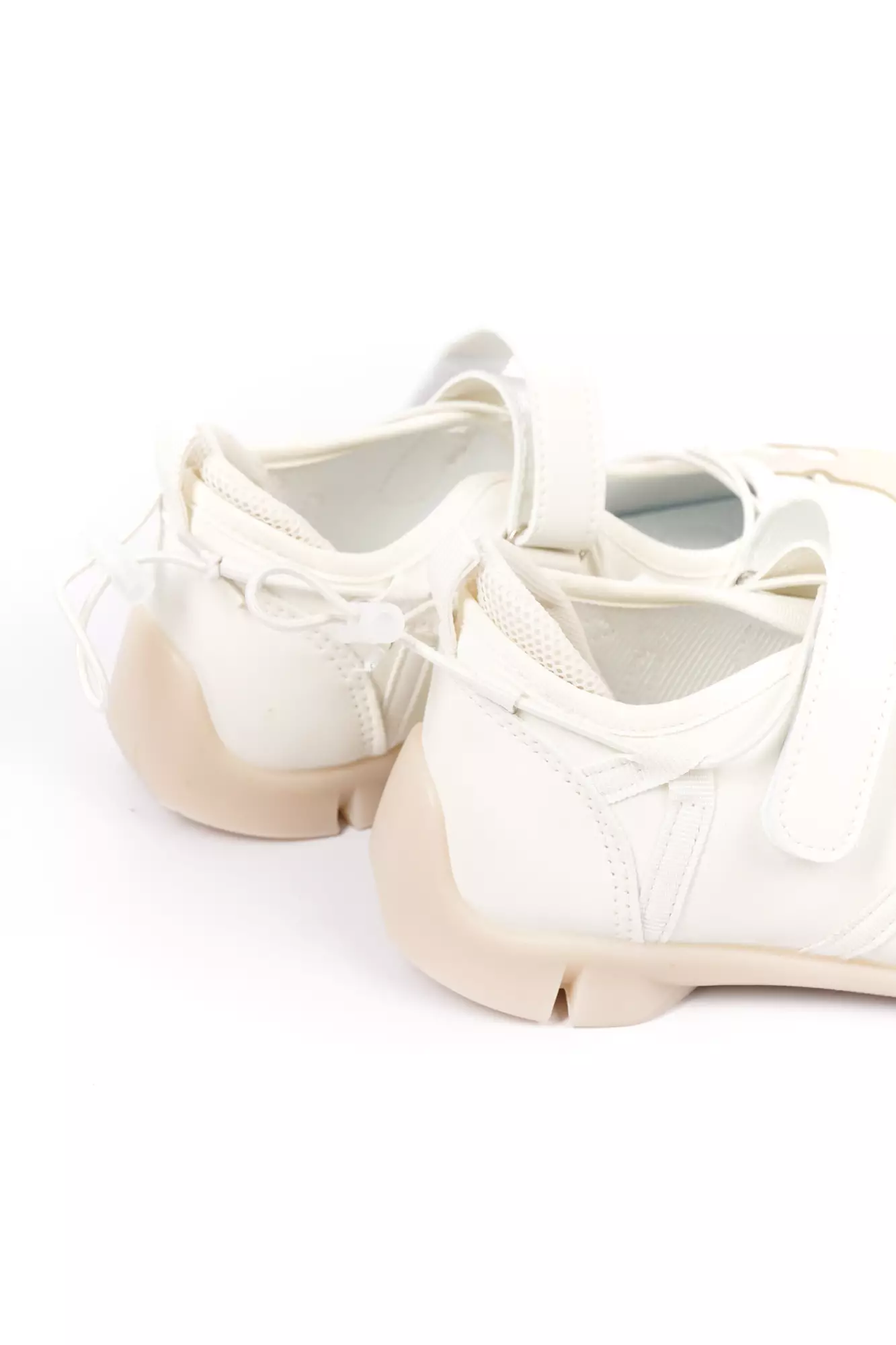 Blow Masa Sneakers  Wanita WCBL 0001