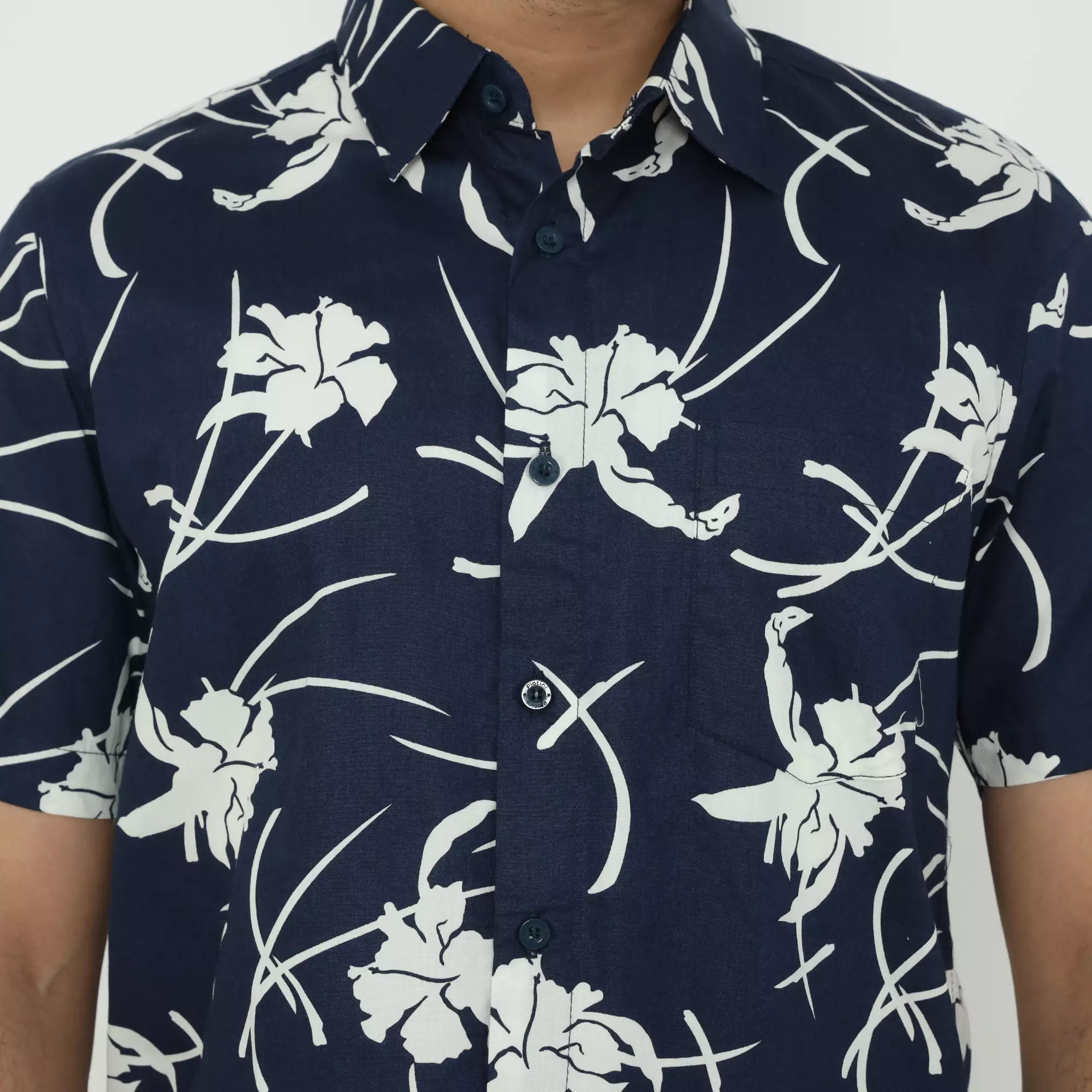 Platini Kemeja Motif Pria Lengan Pendek Katun Navy 132258